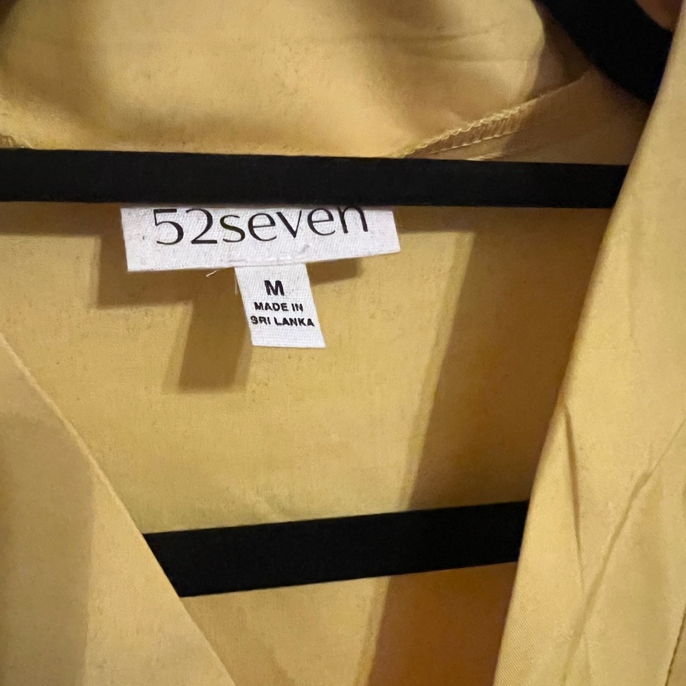 52Seven Yellow V-Neck Tiered Babydoll Dress. Size S. - Picture 3 of 11